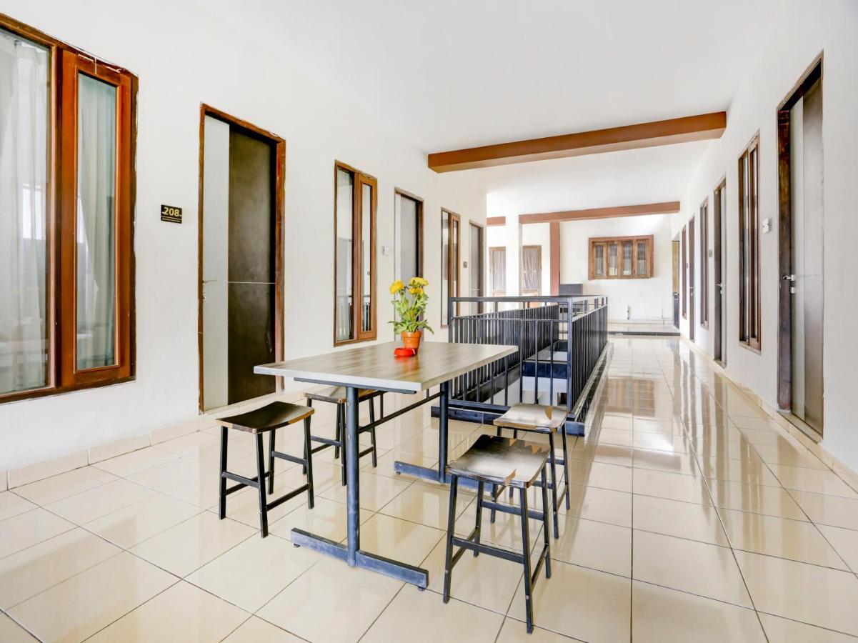 Airy Eco Syariah Air Hitam Kadeie Oening 123 Samarinda Otel Dış mekan fotoğraf