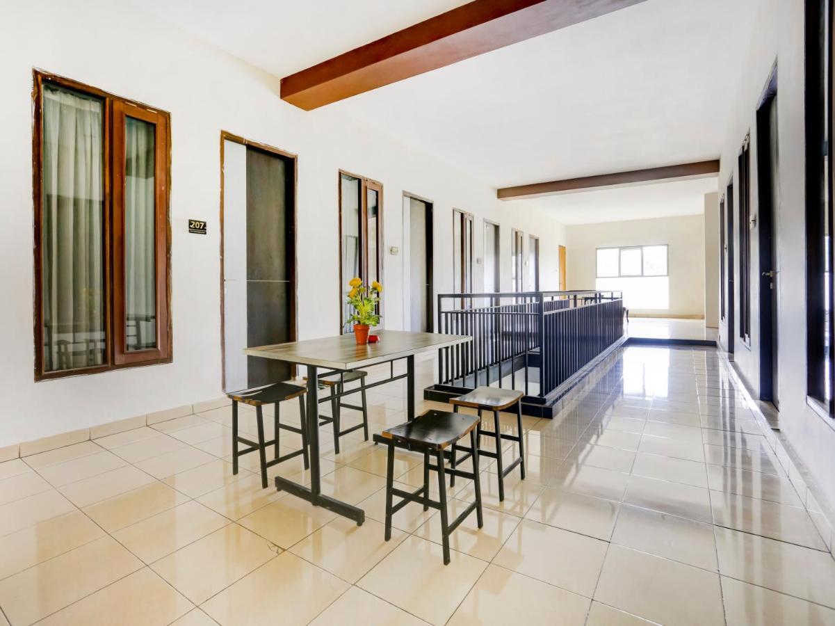 Airy Eco Syariah Air Hitam Kadeie Oening 123 Samarinda Otel Dış mekan fotoğraf